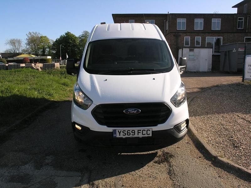 Usado Ford Transit Custom Trend 105 CV (77 kW) 2020 Blanco Van