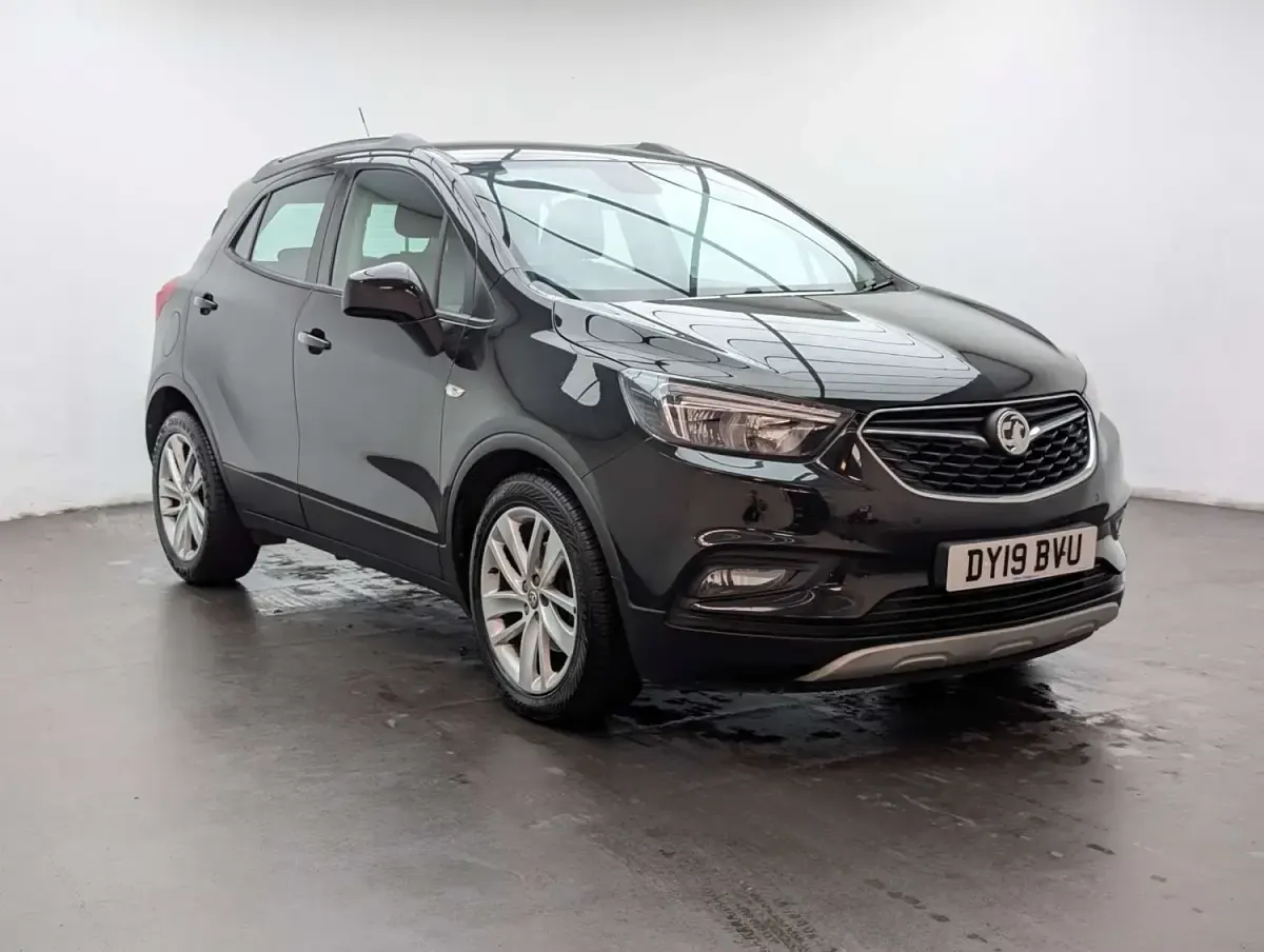 Second-hand Vauxhall Mokka X Active 140 CP (102 kW) 2019 Negru SUV