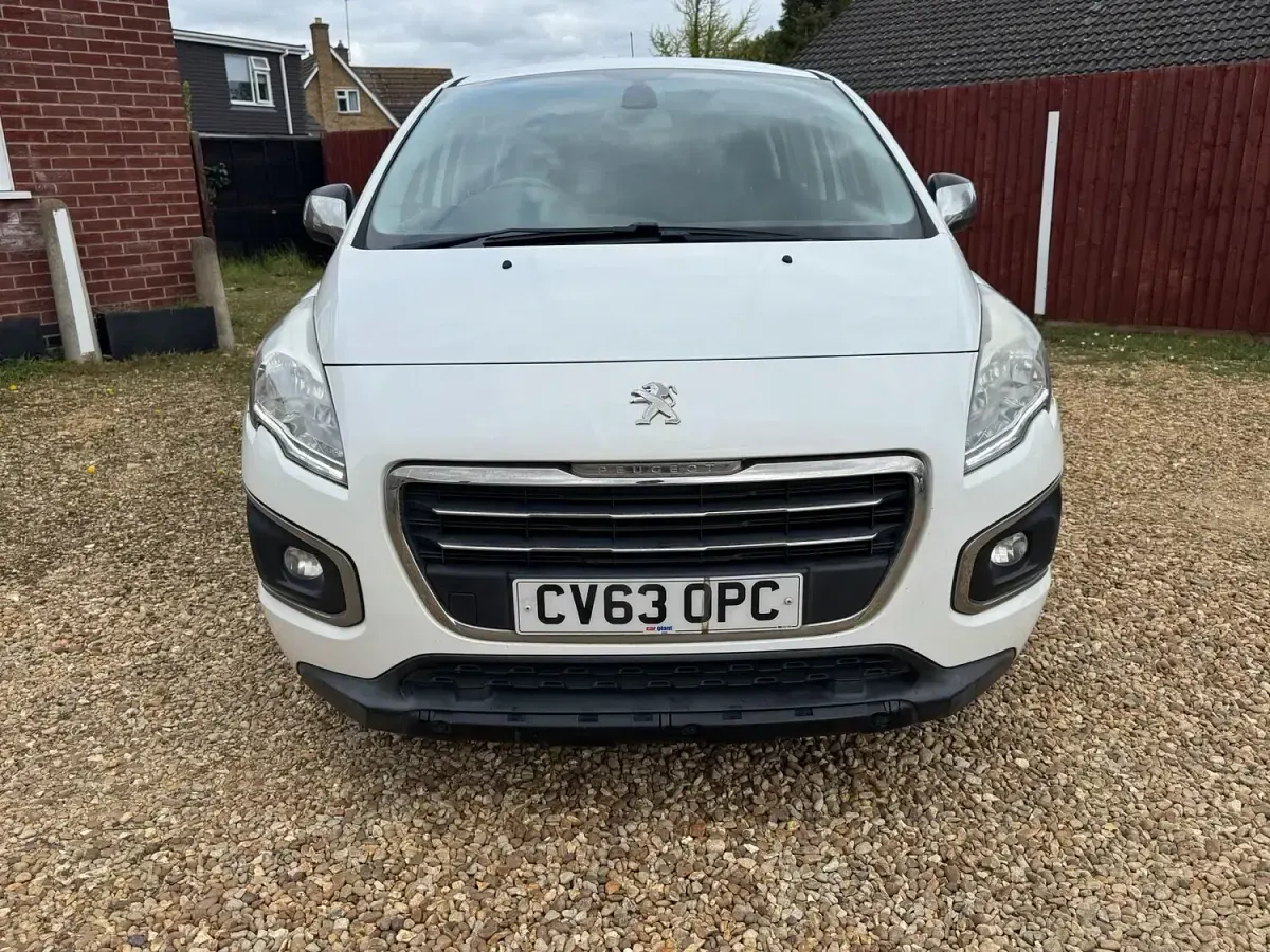 Used Peugeot 3008 Active 2013 White Estate