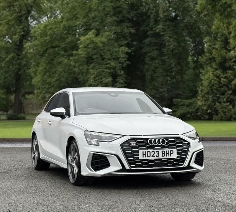 Usado Audi S3 Sportback Design 310 HP (228 kW) 2023 Branco Citadino