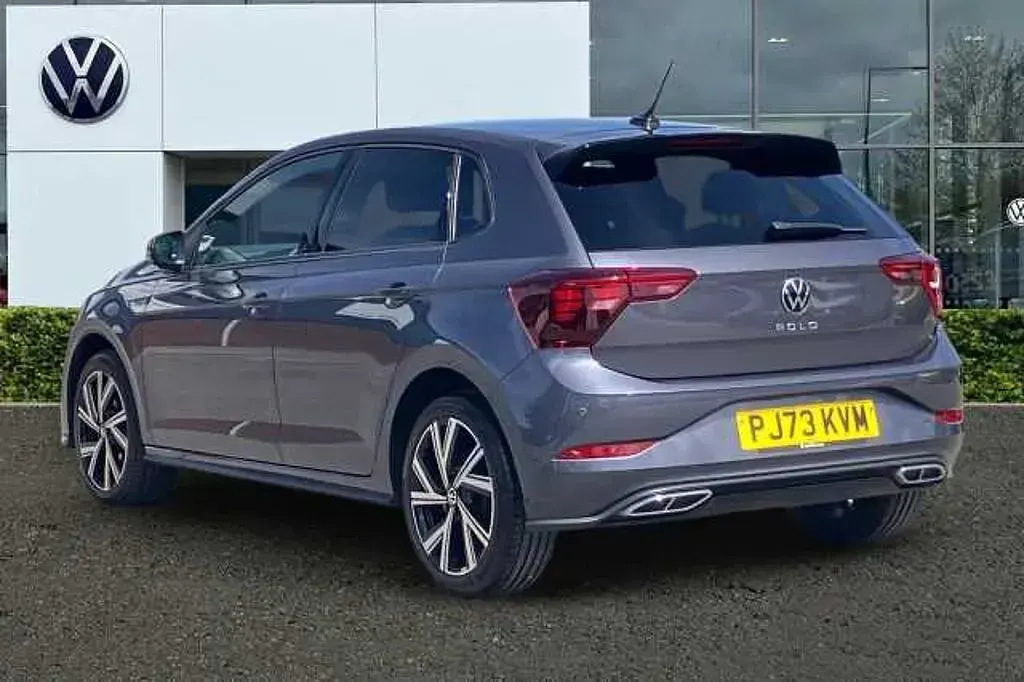 Begagnad VW Polo 95 HK (69 kW) 2023 Halvkombi