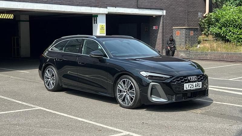 Used Audi A5 Advanced 204 HP (150 kW) 2025 Black Estate