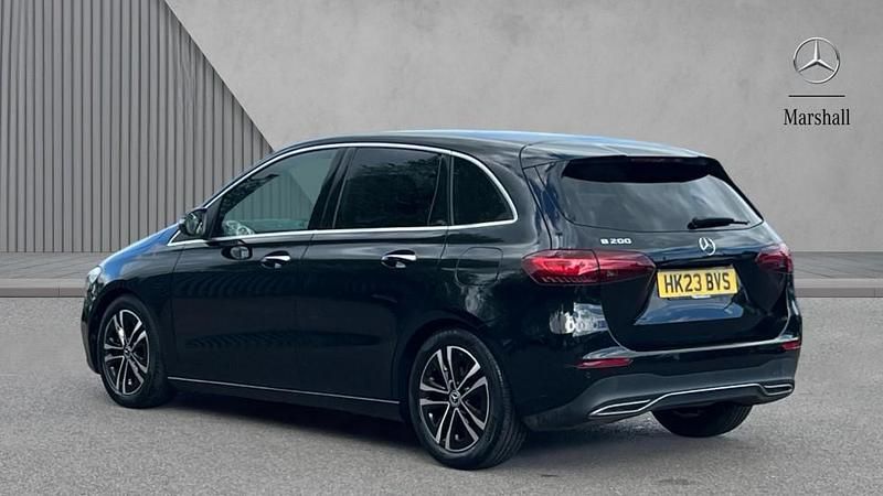 Used Mercedes B200 Executive 163 HP (119 kW) 2023 Cosmos black metallic MPV