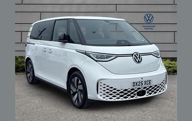 Usado VW ID. Buzz Pro 210 kW (286 HP) 2025 Branco Monovolume