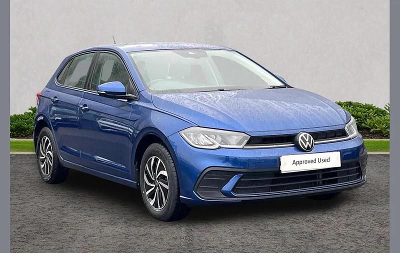 Used VW Polo Life 95 HP (69 kW) 2022 Blue Hatchback