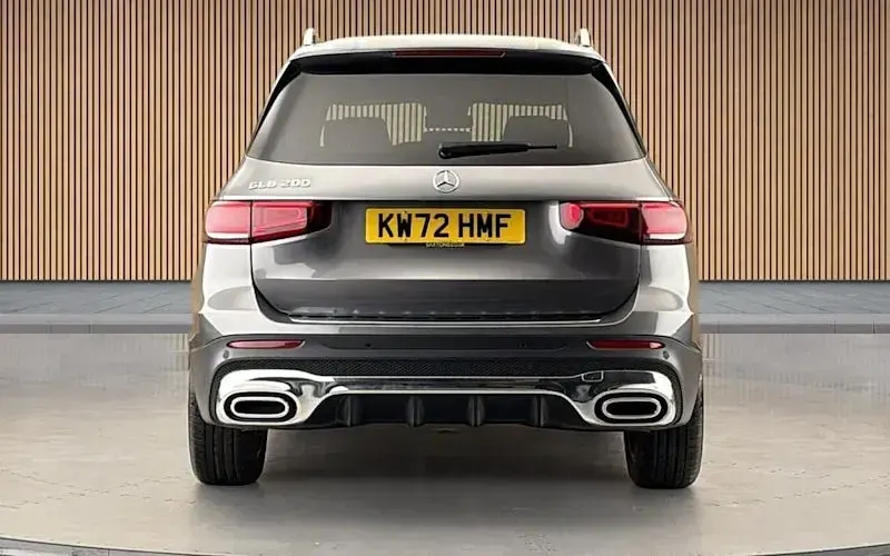 Used Mercedes GLB200 AMG line 163 HP (119 kW) 2023 Grey SUV