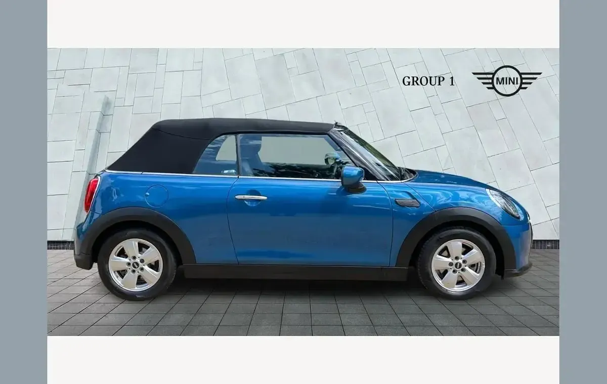 Used Mini Cooper Cabriolet Classic 134 HP (98 kW) 2023 Blue Cabriolet