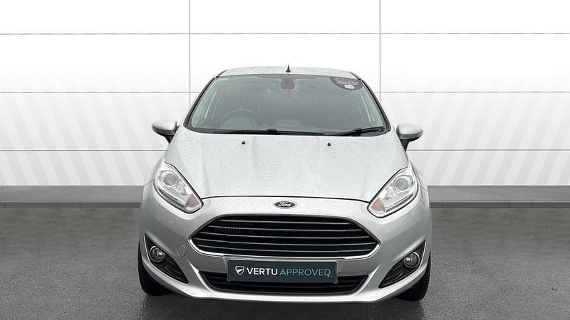 Used Ford Fiesta Titanium 100 HP (73 kW) 2016 Hatchback