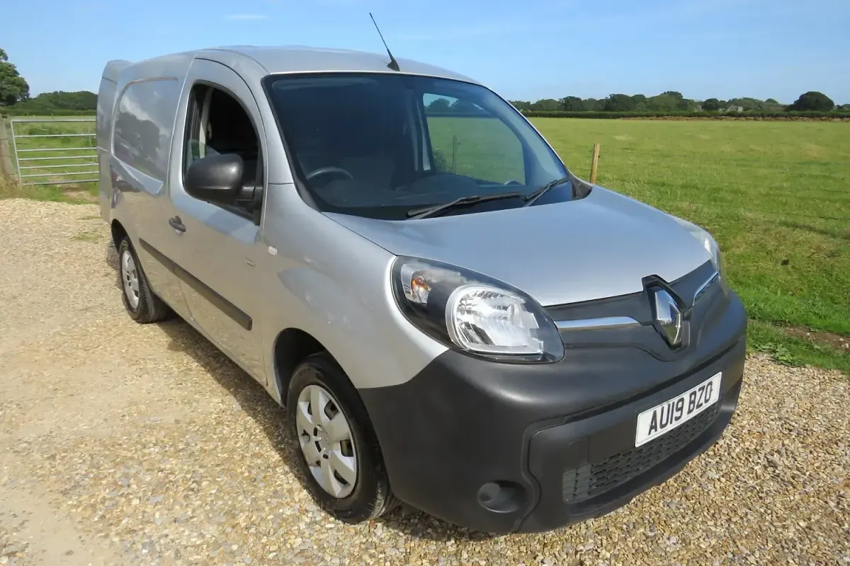 Used Renault Kangoo Business 44 kW (60 HP) 2019 Grey MPV