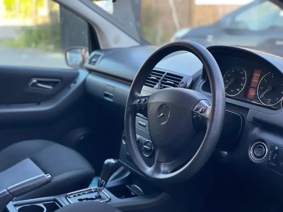 Used Mercedes A150 Classic 2005 Silver Hatchback
