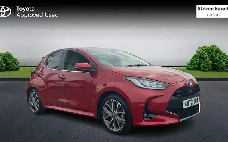Used Toyota Yaris 116 HP (85 kW) 2025 Hatchback