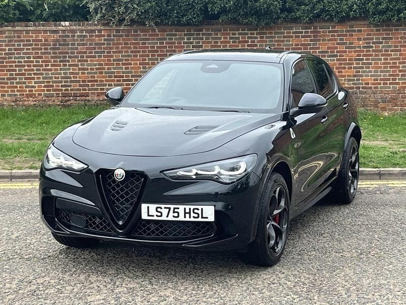 New Alfa Romeo Stelvio Quadrifoglio 511 HP (375 kW) 2025 Black SUV