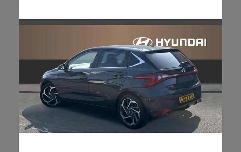 Used Hyundai i20 Premium 100 HP (73 kW) 2022 Grey Hatchback