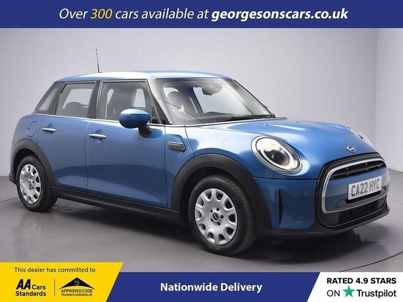 Blue Used 2022 Mini ONE Classic Hatchback | £13,750 (Good price) - Image 1/4