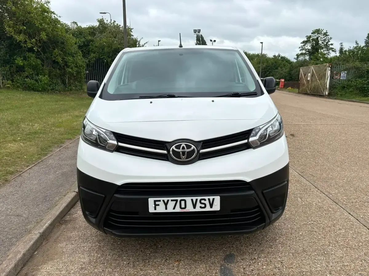 Used Toyota Proace Active 2021 White MPV