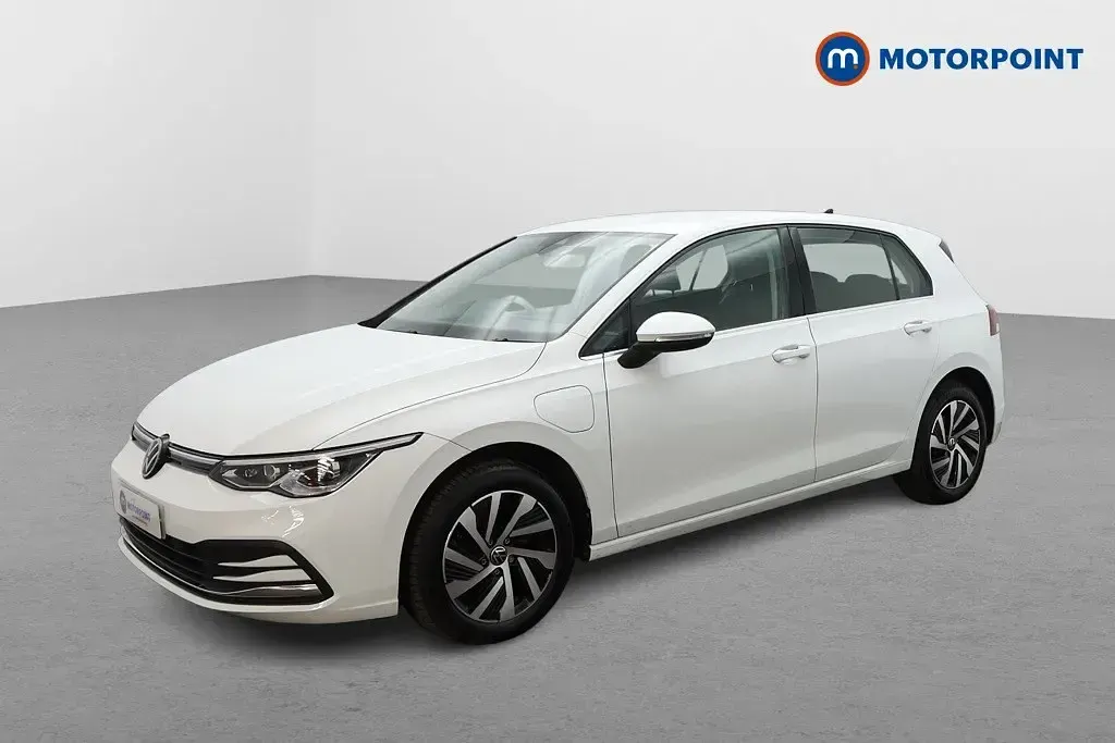 Second-hand VW Golf VIII Style 2022 Alb Hatchback
