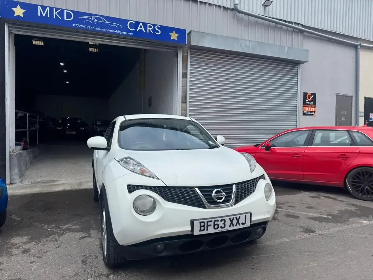 Used Nissan Juke Acenta 110 HP (80 kW) 2013 White SUV
