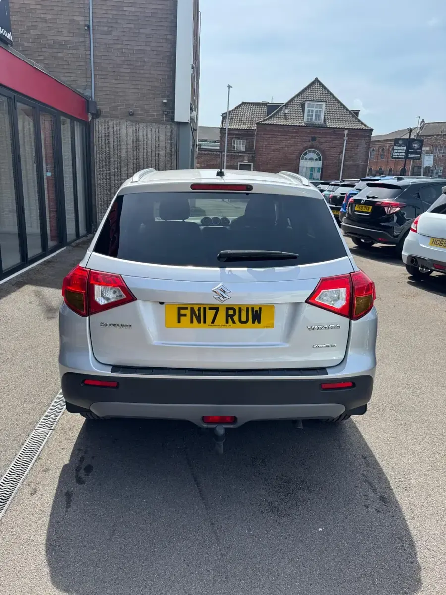 Used Suzuki Vitara SZ-T 120 HP (88 kW) 2017 Silver SUV