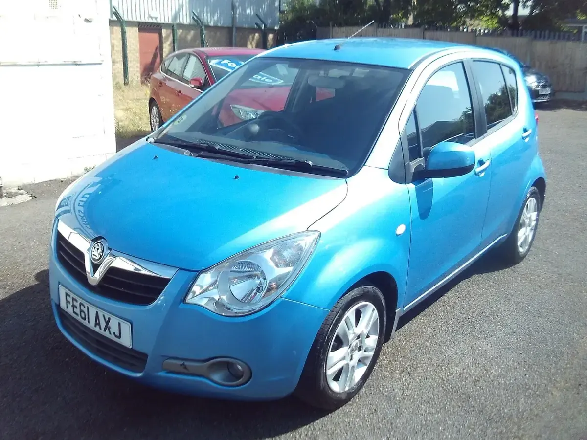 Used Vauxhall Agila 94 HP (69 kW) 2011 Blue MPV