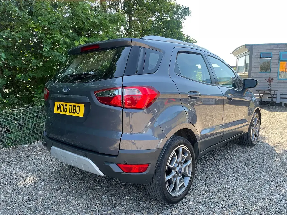 Used Ford Ecosport Titanium 95 HP (69 kW) 2016 Grey SUV