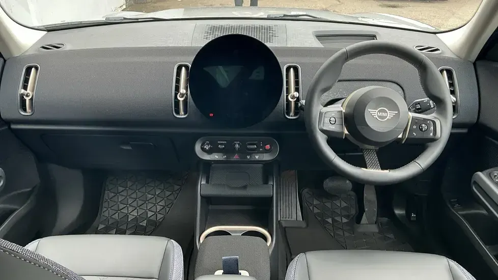 Usado Mini Countryman 168 CV (123 kW) 2025 Plateado SUV
