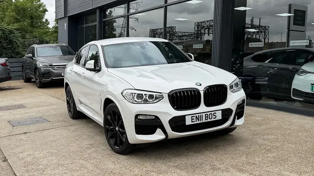 Used BMW X4 M Sport 190 HP (139 kW) 2019 White SUV