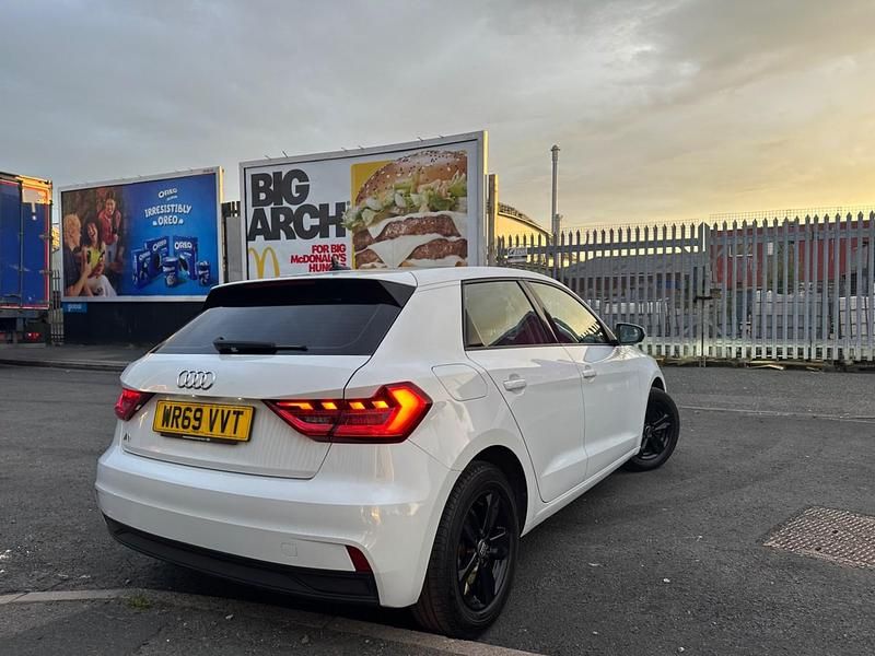 Used Audi A1 2019 White Hatchback