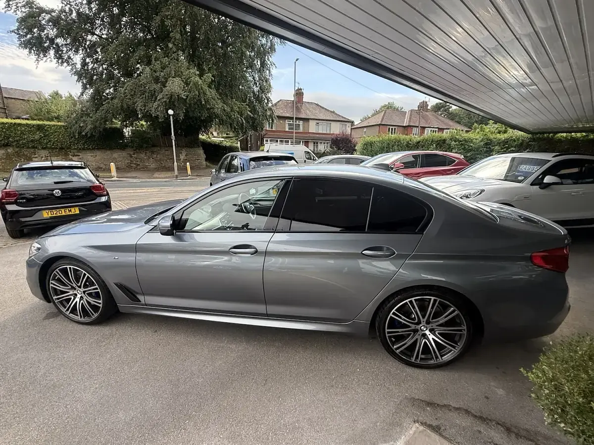 Used BMW 530 M Sport 261 HP (191 kW) 2019 Blue Sedan