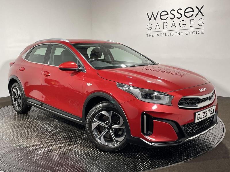Used 2023 Kia XCeed SUV | £15,200 (Good price) - Image 1/1