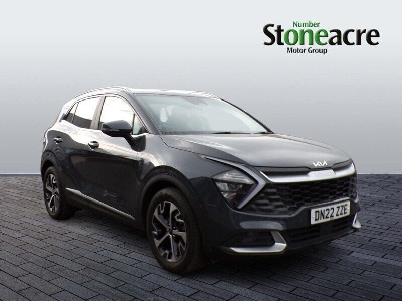 Grey Used 2022 Kia Sportage 3 SUV | £21,995 (A bit pricey) - Image 1/4