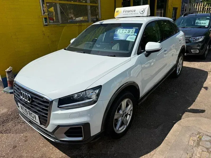 Used Audi Q2 Sport 116 HP (85 kW) 2019 White SUV
