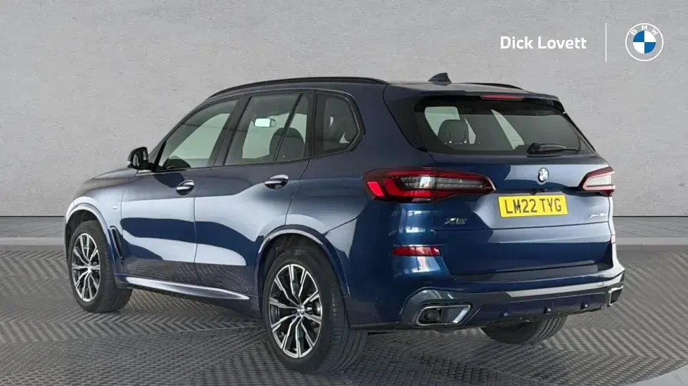 Used BMW X5 M Sport 282 HP (207 kW) 2022 Blue SUV