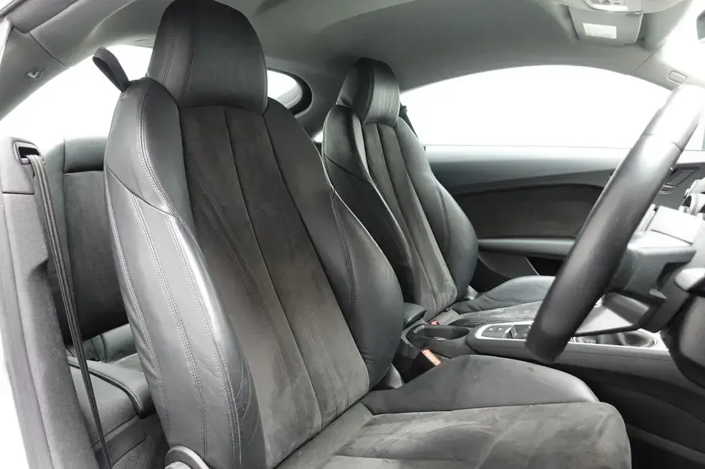 Used Audi TT Sport 184 HP (135 kW) 2015 Silver Coupe