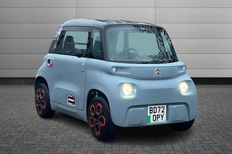 Ami blue Used 2022 Citroën AMI Coupe | £4,890 (Fair price) - Image 1/4