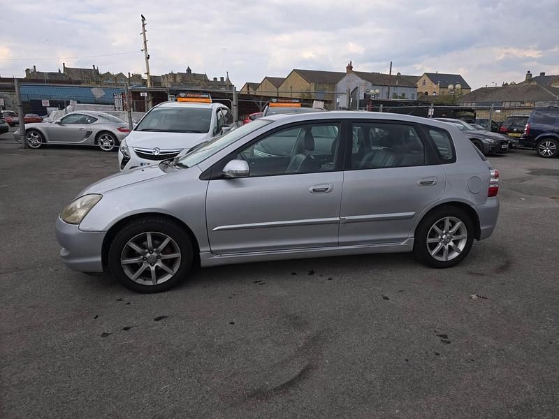 Used Honda Civic Executive 108 HP (79 kW) 2004 Silver Hatchback