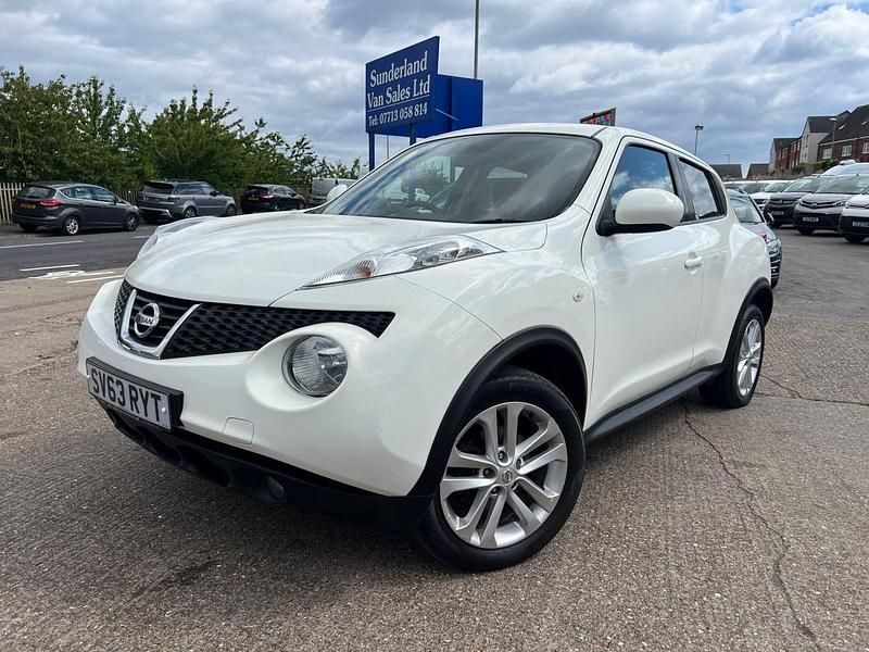 White Used 2013 Nissan Juke Acenta SUV | £3,495 (Good price) - Image 1/4