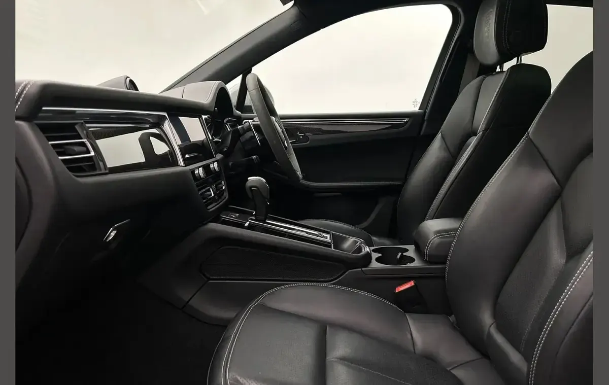 Used Porsche Macan S 374 HP (275 kW) 2023 Grey SUV
