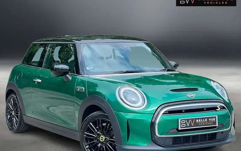 Used Mini Cooper Level 2 135 kW (184 HP) 2022 Hatchback