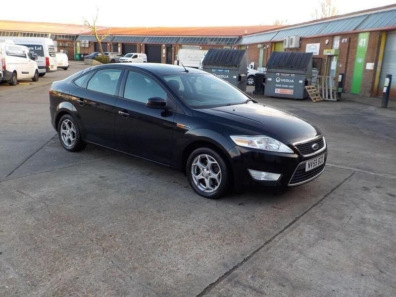 Used Ford Mondeo Zetec 145 HP (106 kW) 2009 Black Hatchback
