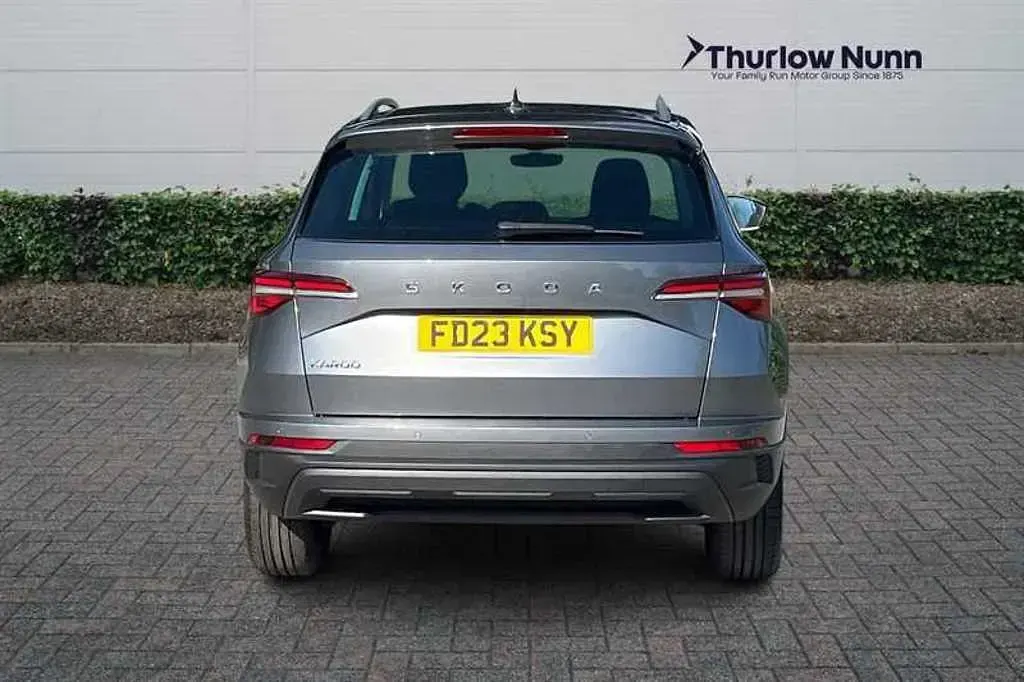 Used Skoda Karoq SE Drive 150 HP (110 kW) 2023 Grey SUV