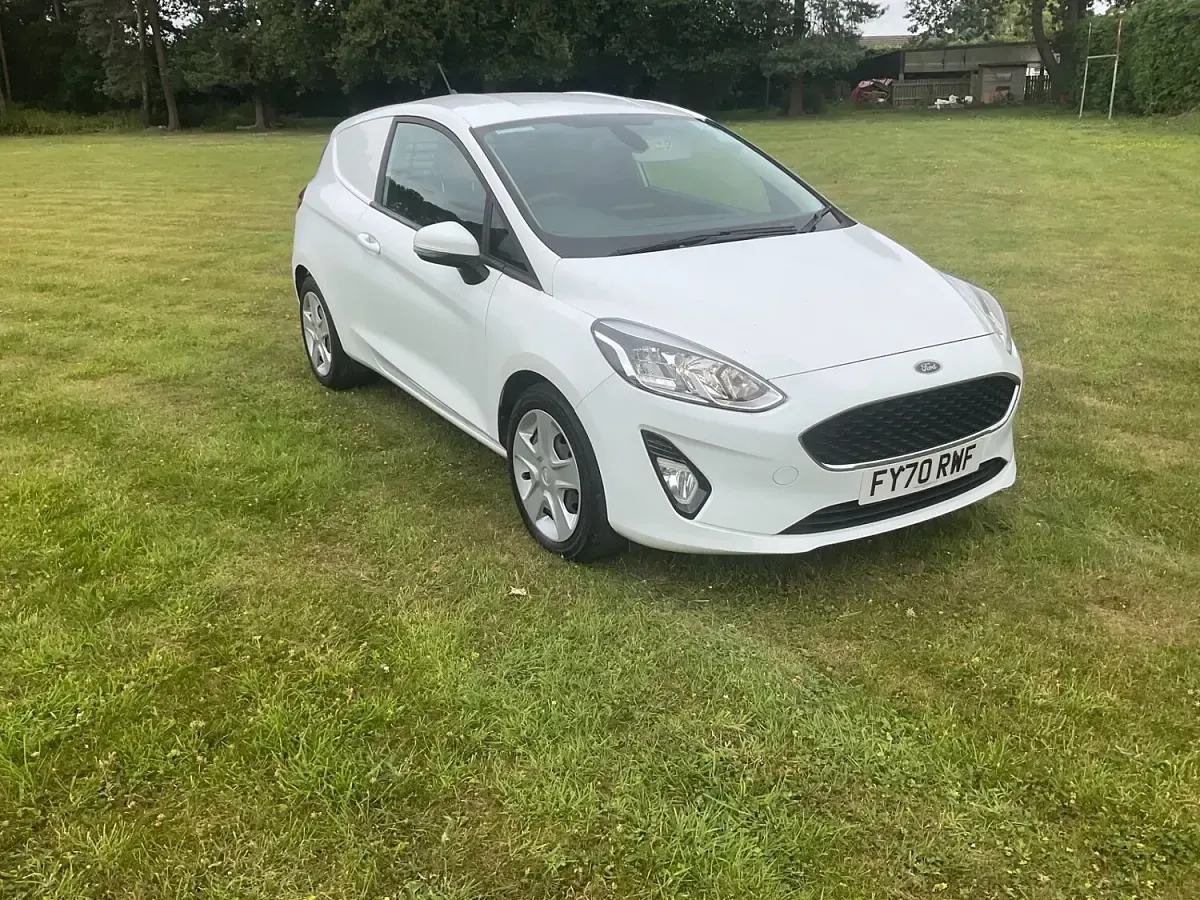 Used Ford Fiesta 2020 White Hatchback