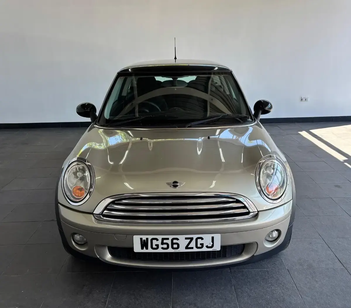Used Mini Cooper Hatch 2007 Silver Hatchback