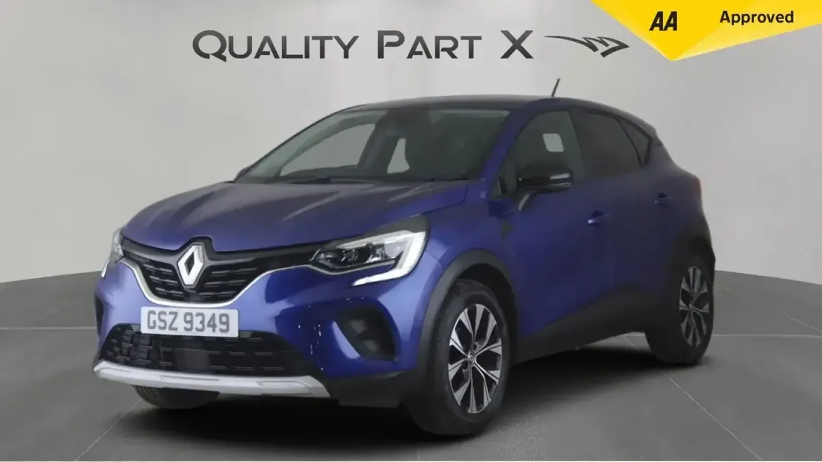 Used Renault Captur Evolution 143 HP (105 kW) 2023 Blue SUV