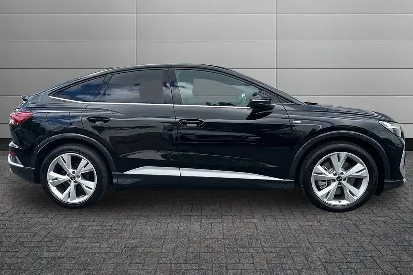 New Audi Q4 Sportback e-tron S-Line 207 kW (282 HP) 2026 Mythos black SUV