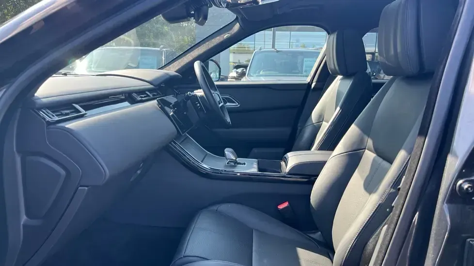 Used Land Rover Range Rover Velar Autobiography 204 HP (150 kW) 2025 Grey SUV