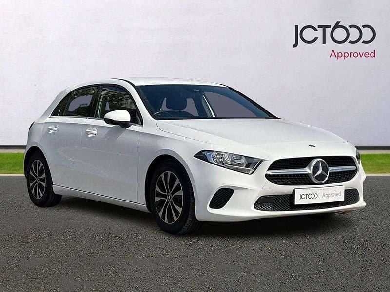 White Used 2020 Mercedes A180 SE Hatchback | £17,845 (Good price) - Image 1/4