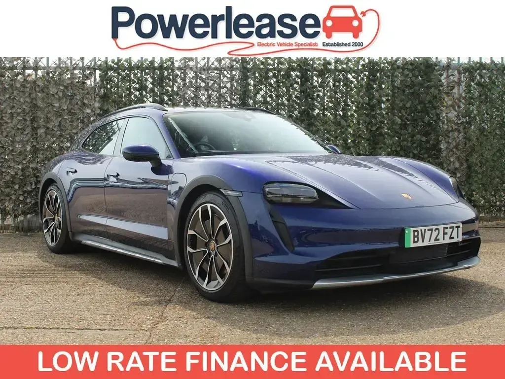 Used Porsche Taycan 4 Cross Turismo Cross Turismo 92 kW (126 HP) 2022 Blue Estate