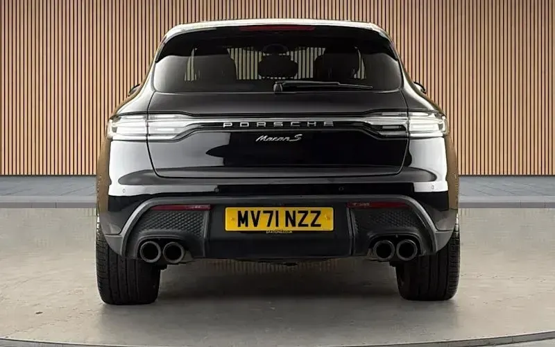 Used Porsche Macan S 379 HP (278 kW) 2025 SUV