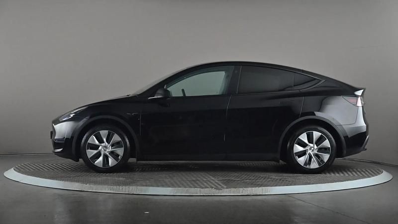 Used Tesla Model Y Long Range AWD 282 kW (384 HP) 2022 Black SUV