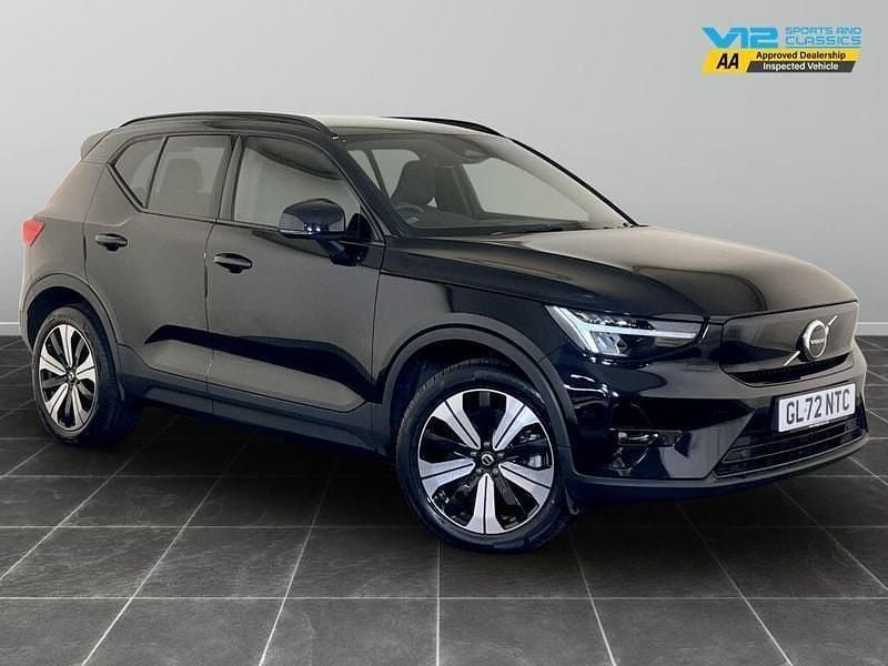 Black Used 2022 Volvo XC40 Plus SUV | £22,595 (Good price) - Image 1/2